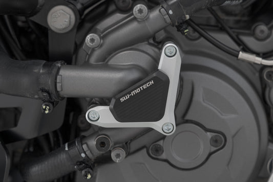SW-MOTECH Protección de la bomba de agua Plateado/negro. Para modelos Ducati.