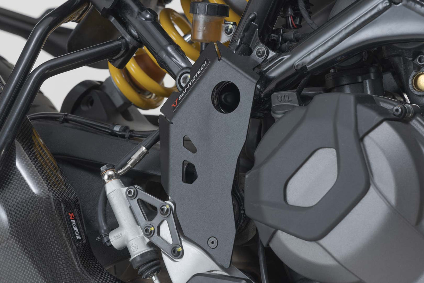 SW-MOTECH Protector de talón Negro. Ducati DesertX (22-) / Rally (23-).
