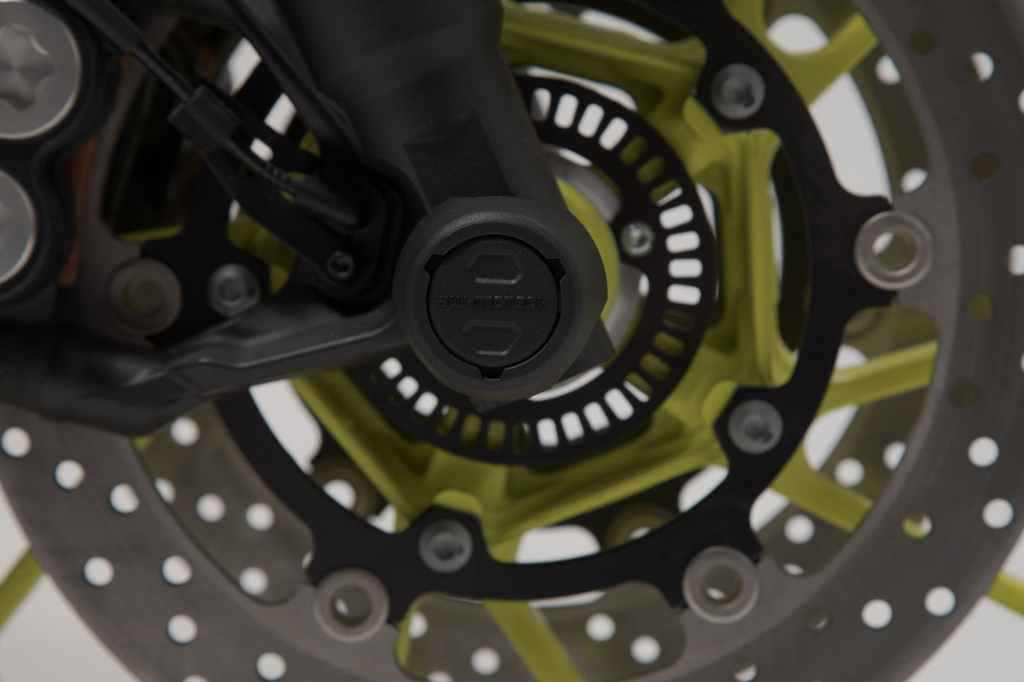 SW-MOTECH Kit de topes anticaidas para el eje delantero Negro. MT-09 / Tracer 900 / YZF-R7 Aprilia.