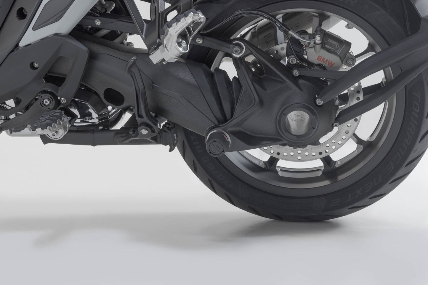 SW-MOTECH Kits de topes anticaídas para el eje trasero Negro. Modelos BMW con monobasculante en la parte.