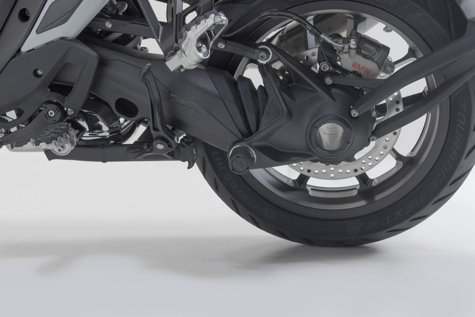 SW-MOTECH Kits de topes anticaídas para el eje trasero Negro. Modelos BMW con monobasculante en la parte.