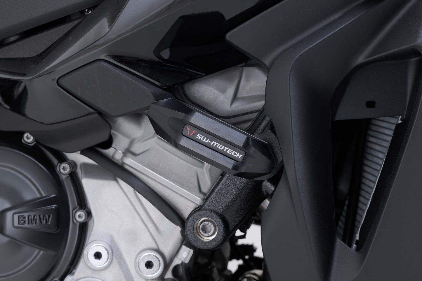 SW-MOTECH Kit de topes anticaidas Negro. BMW S 1000 XR (19-).