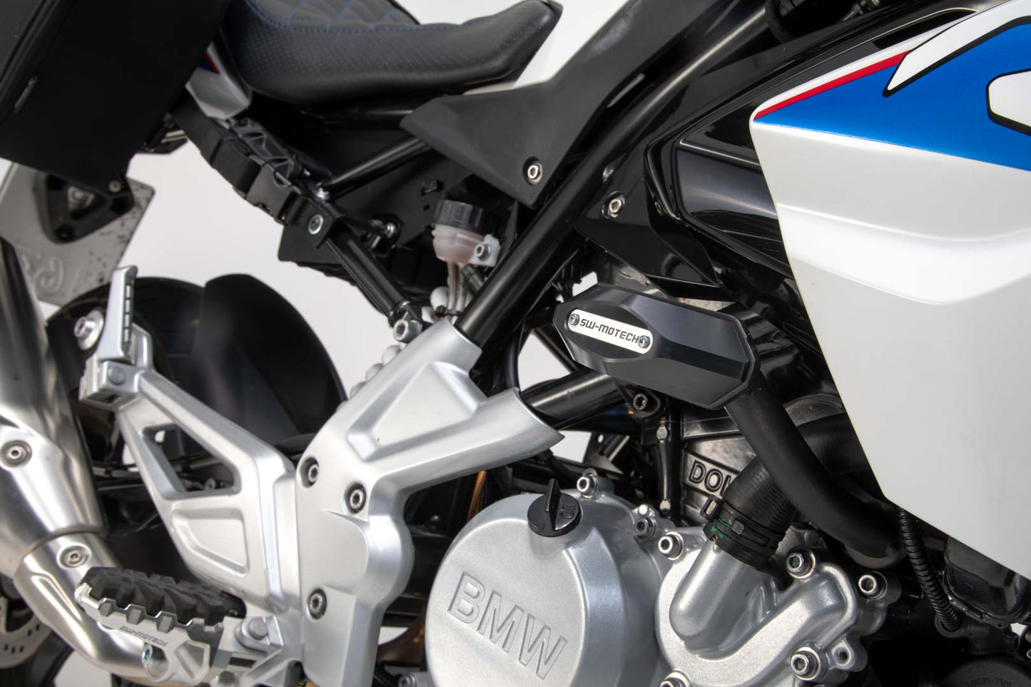 SW-MOTECH Kit de topes anticaidas Negro. BMW G 310 R (16-20).