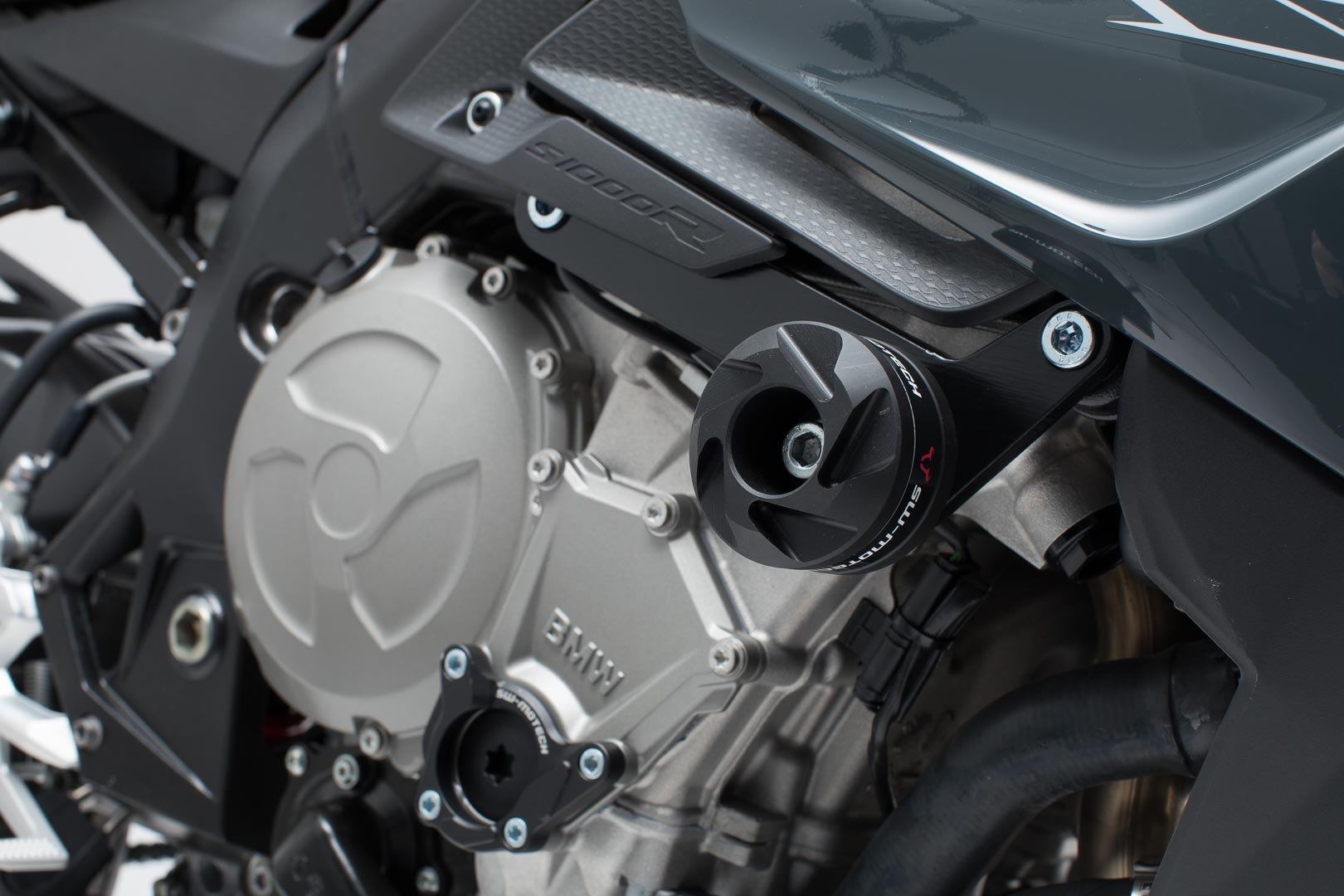 SW-MOTECH Kit de topes anticaidas Negro. BMW S1000R (16-20).