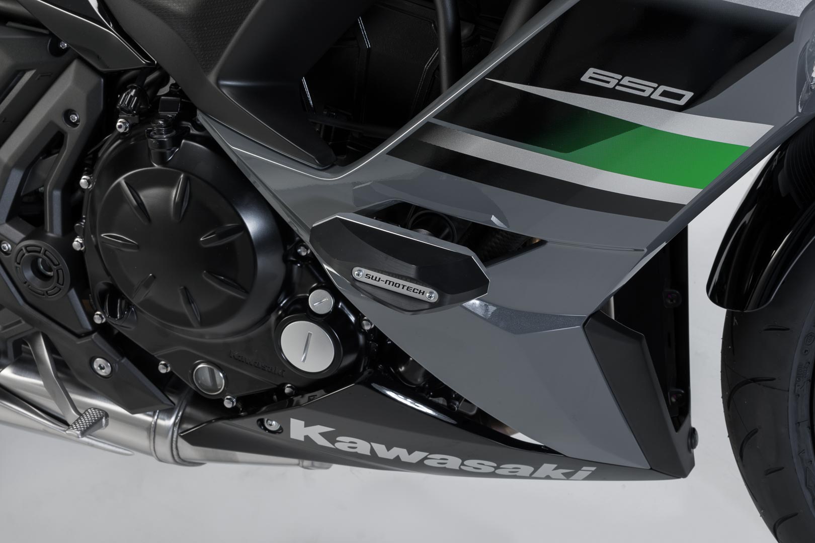 SW-MOTECH Kit de topes anticaidas Negro. Kawasaki Ninja 650 (16-).