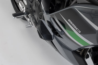 SW-MOTECH Kit de topes anticaidas Negro. Kawasaki Ninja 650 (16-).