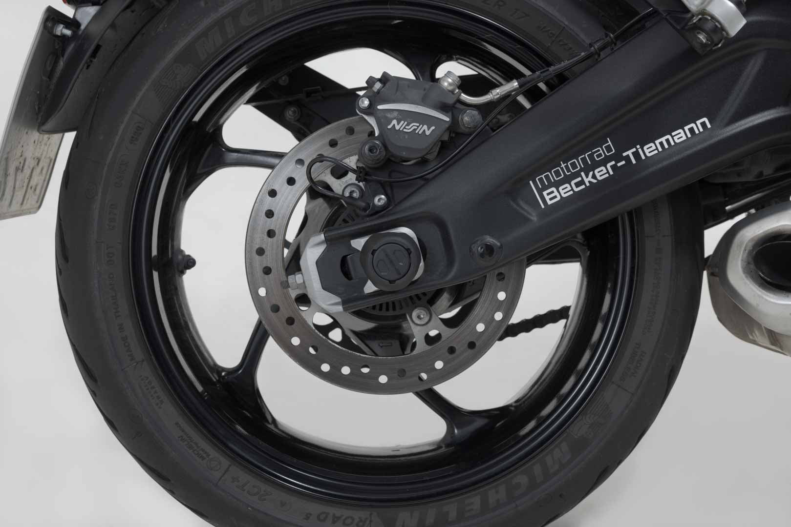 SW-MOTECH Kit de topes anticaidas para el eje trasero Negro. Daytona Trident Tiger 660 X-Cape 650.