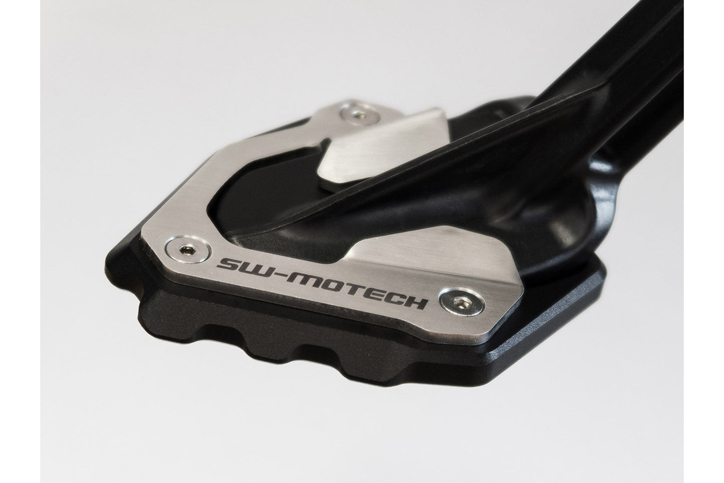 SW-MOTECH Extension para caballete lateral Negro/plateado. CRF1000L (15-)/Adv Sports (18-).