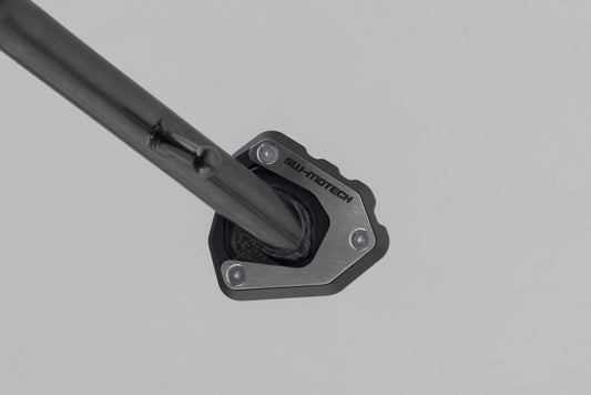 SW-MOTECH Extensión para caballete lateral Negro/Plateado. Honda CB750 / XL750 (22-).