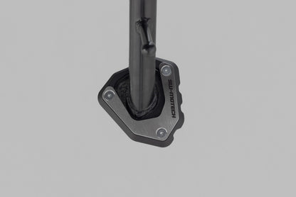 SW-MOTECH Extensión para caballete lateral Negro/Plateado. Honda CB750 / XL750 (22-).