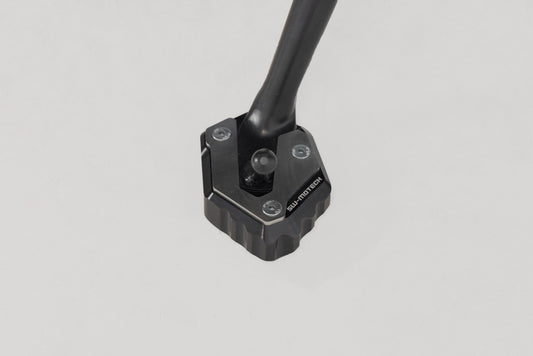 SW-MOTECH Extension para caballete lateral Negro/plateado. MT-07/Trac/MotoCageXSR700YZF-R7.