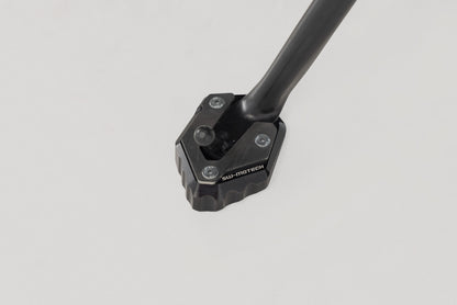 SW-MOTECH Extension para caballete lateral Negro/plateado. MT-07/Trac/MotoCageXSR700YZF-R7.