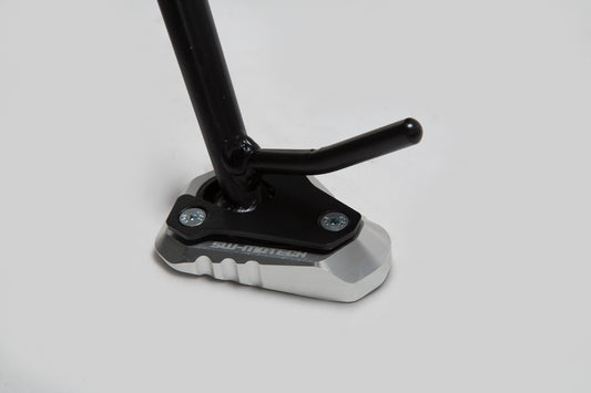 SW-MOTECH Extension para caballete lateral Negro/plateado. Modelos Kawasaki (11-).