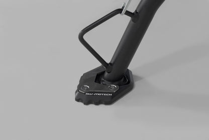 SW-MOTECH Extension para caballete lateral Negro/plateado. CFMoto 300NK / 800MT / 800MT-X.
