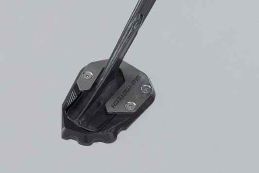 SW-MOTECH Extension para caballete lateral Negro/Plateado. Harley-Dav Pan America (21-).