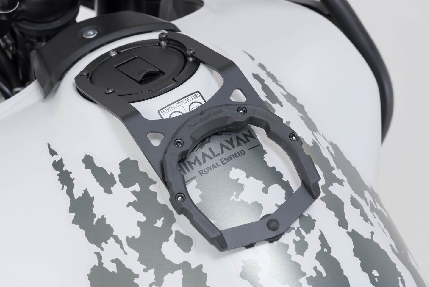 SW-MOTECH Anillo de depósito PRO Negro. Royal Enfield Himalayan 450 / Rally.