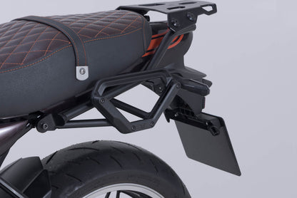 SW-MOTECH Soporte lateral izquierdo V-LOC Kawasaki Z900RS/ Cafe/ SE (17-) 50th Anni. (22-).