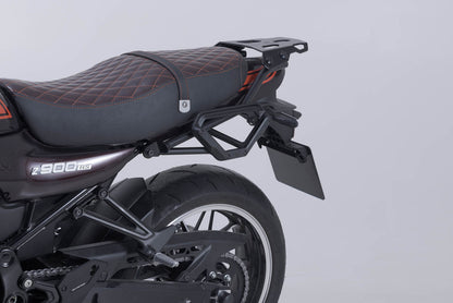SW-MOTECH Soporte lateral izquierdo V-LOC Kawasaki Z900RS/ Cafe/ SE (17-) 50th Anni. (22-).