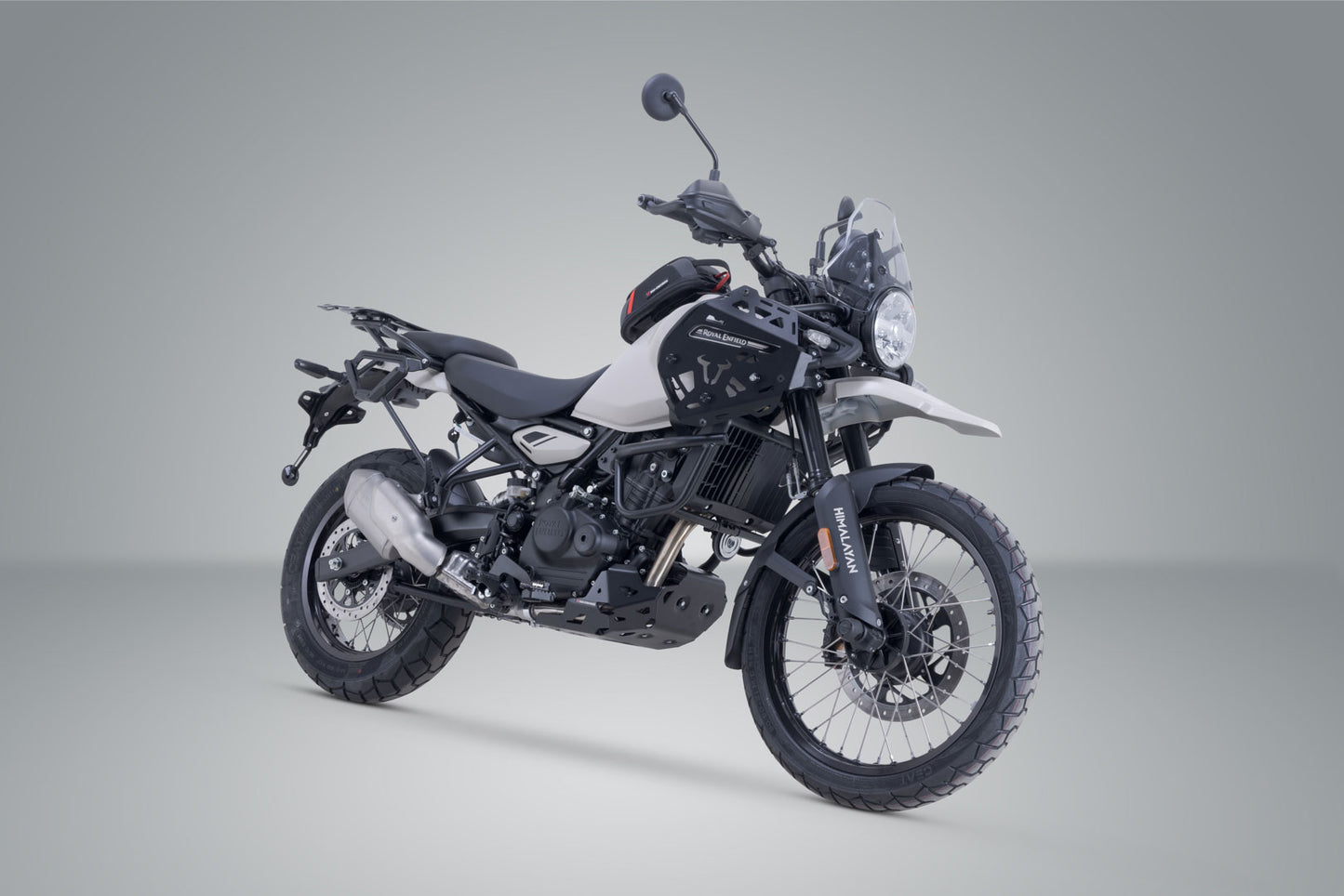 SW-MOTECH Soporte lateral izquierdo V-LOC Royal Enfield Himalayan 450 (23-).