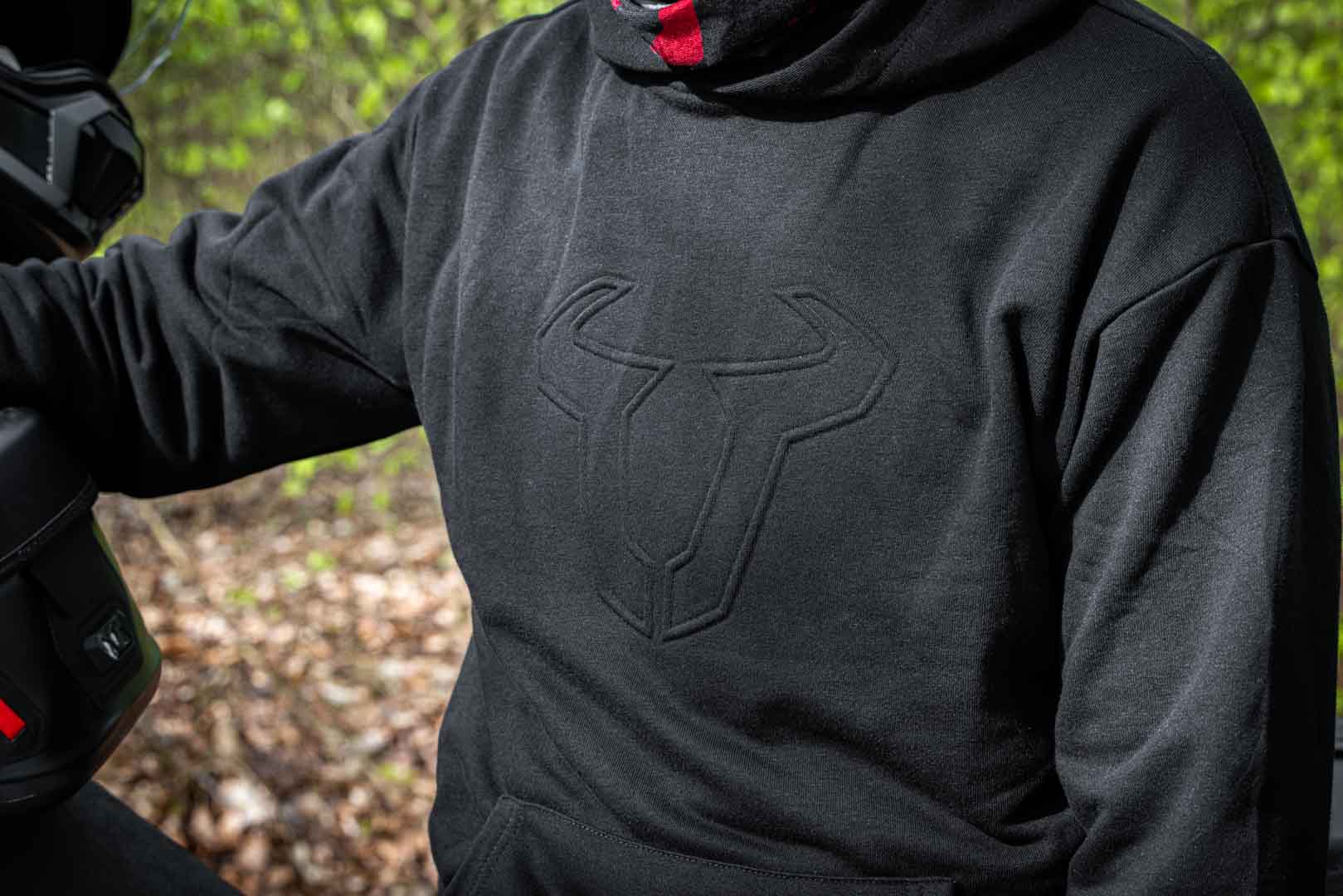 SW-MOTECH Sudadera con capucha - Edición en negro Street Line. Negro. Unisex. Talla L.