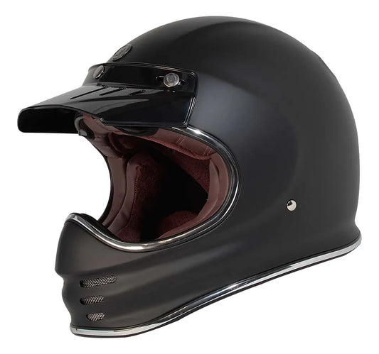 Casco TORC Baja T3 Matte Black negro mate con visera superior, vista de tres cuartos