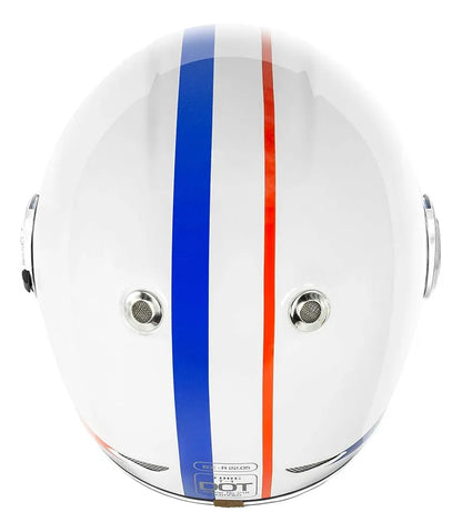 Parte posterior del casco TORC T1 Newport Allegiance con franjas rojas y azules y etiquetas DOT y ECE 22.05