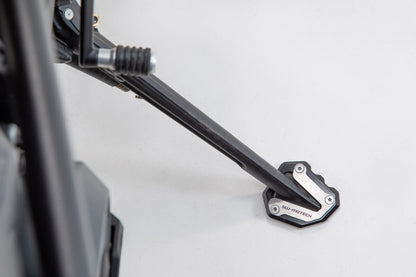 Extension para caballete lateral Negro/plateado. Modelos KTM/ Husqvarna.